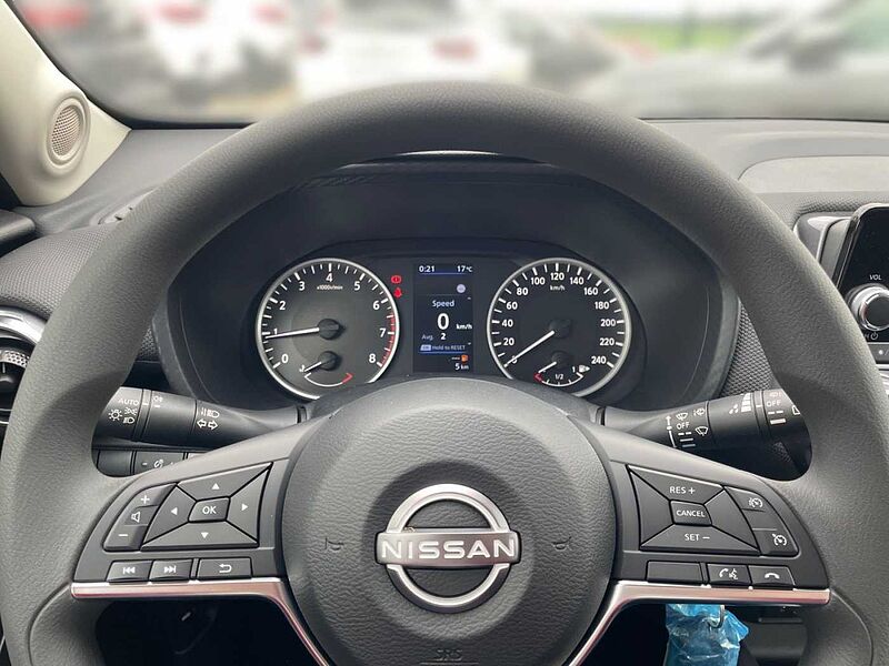 Nissan Juke VISIA 1.0 DIG-T 114PS 6MT Sportsitze LED Bluetooth®-Schnittstelle für  Mobiltele