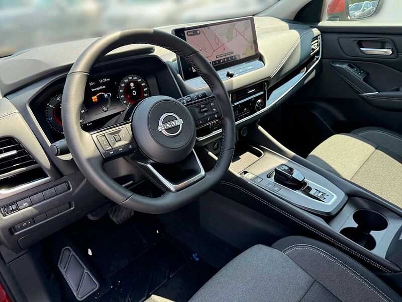 Nissan Qashqai 1.5 VC-T e-POWER N-CONNECTA Beheizbare Frontscheibe, Lenkrad und Sitze