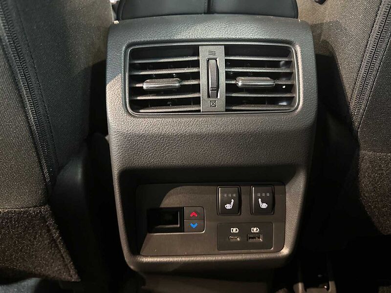 Nissan Townstar KOMBI  L1 DIG-T 130 6MT N-CONNECTA  Carplay DAB Radio USB in 2.Reihe Rückfahrkam