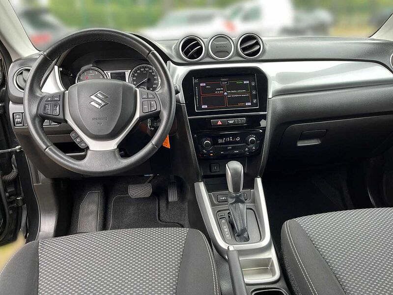 Suzuki Vitara 1.6 5D 4x2 A/T COMFORT Anhängerkupplung