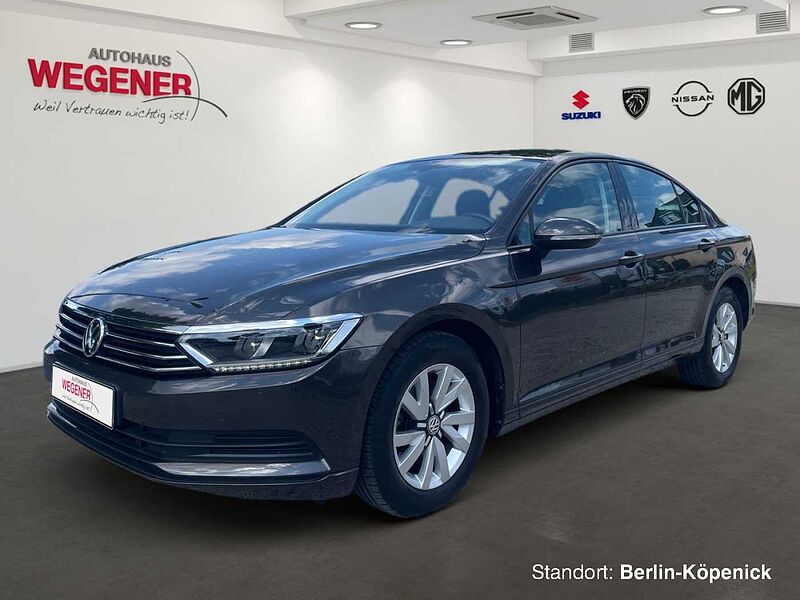 Volkswagen Passat TRENDLINE+NAVI+KLIMA+BLUETOOTH+PDC