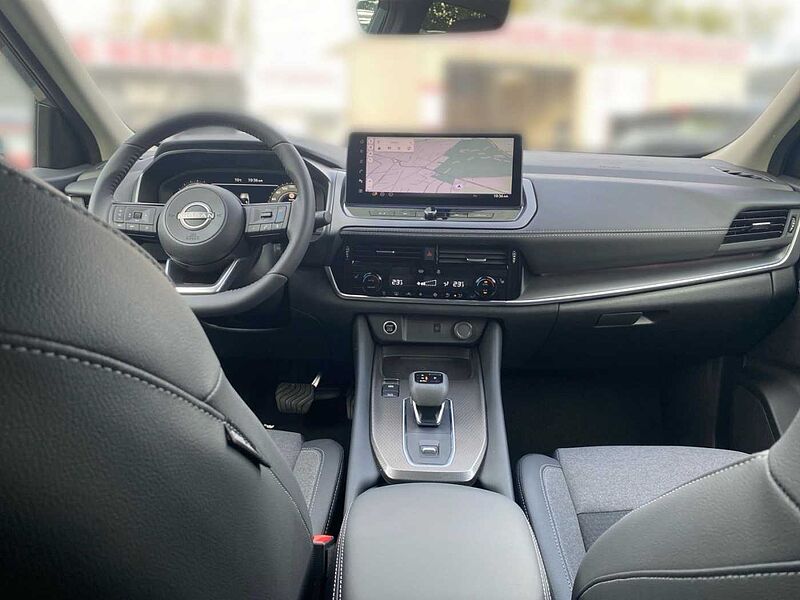 Nissan Qashqai 1.3 MHEV 158PS (AT) N-CONNECTA  Pano Head-up-Display Elekt. Heckklappe Beheizbar